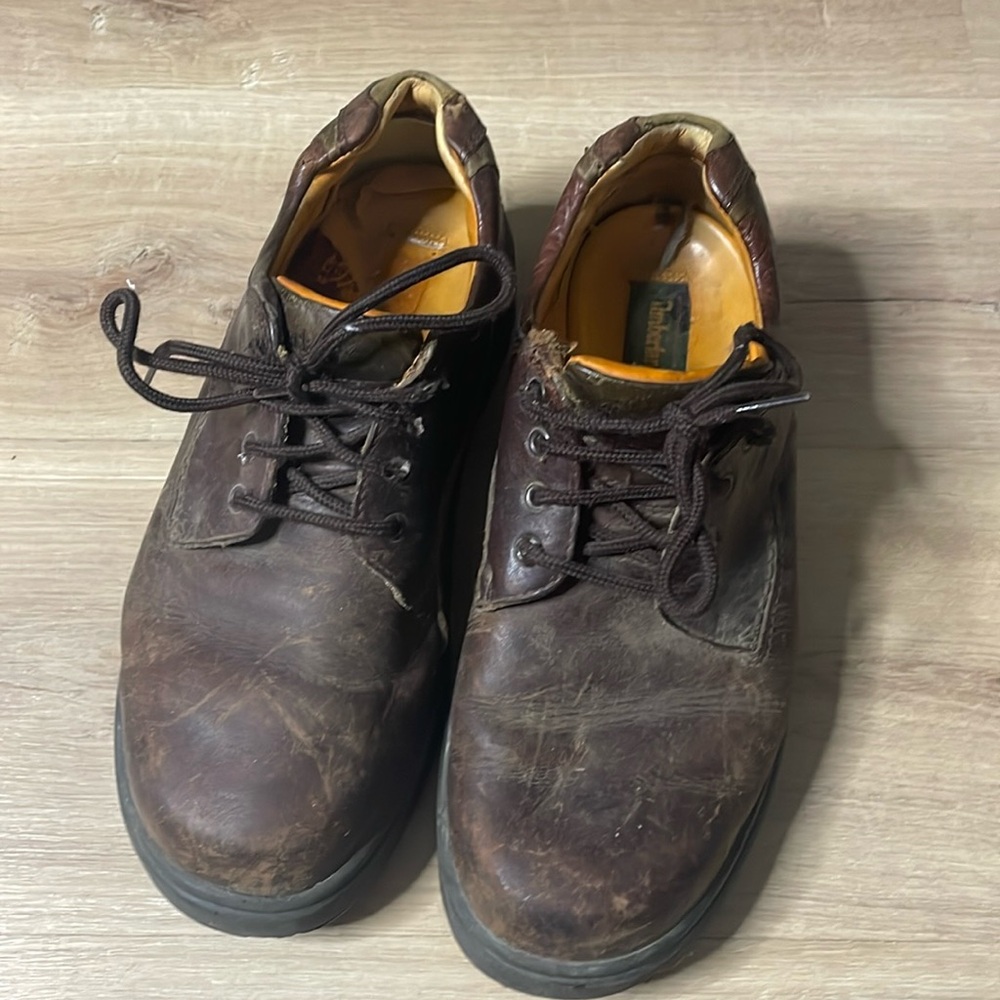 Timberland Leather Shoe's. Men's Size 10. Well Worn.